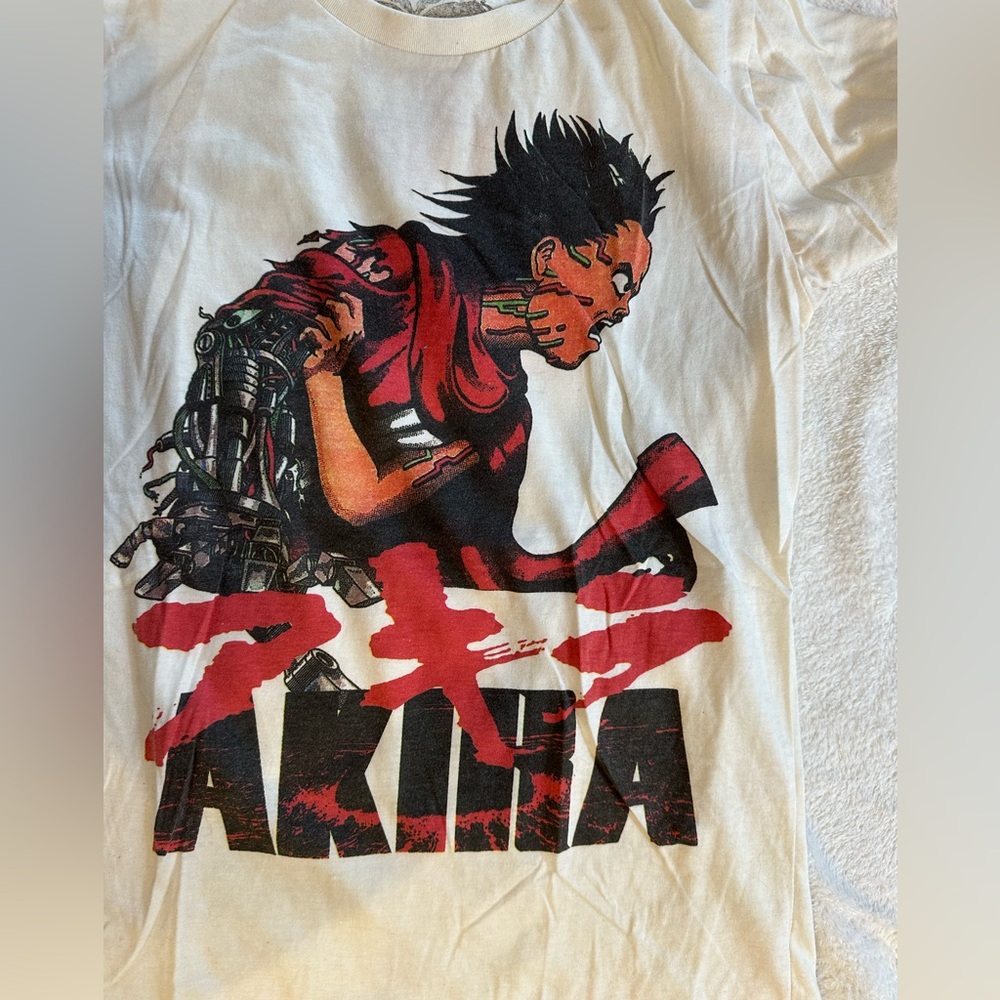 Akira Graphic Retro T-Shirt - White & Red